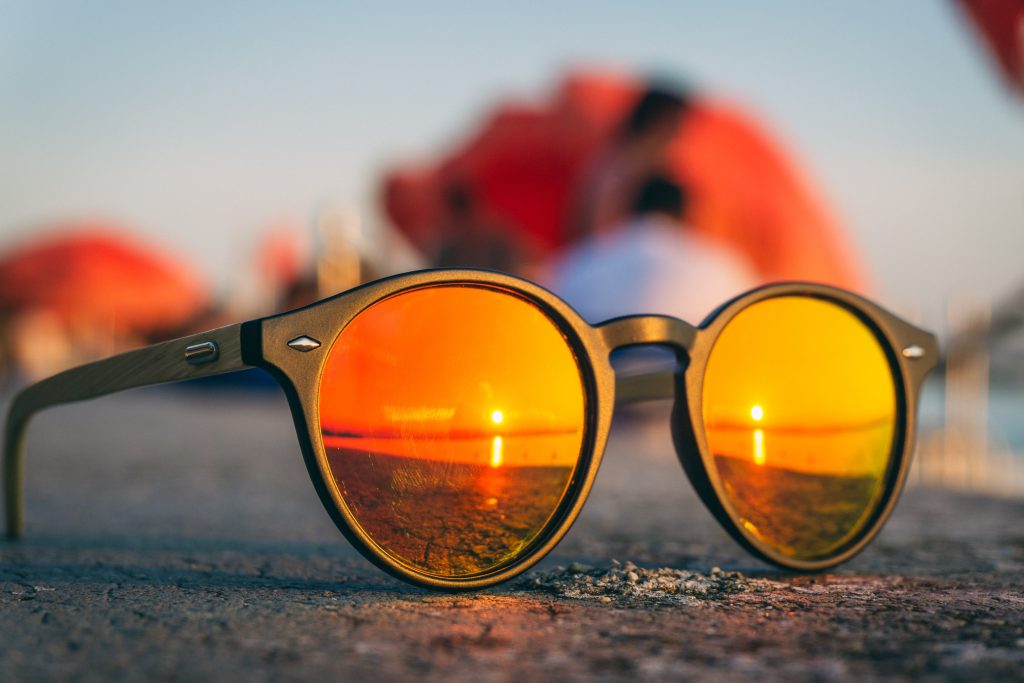 mirror sunglasses